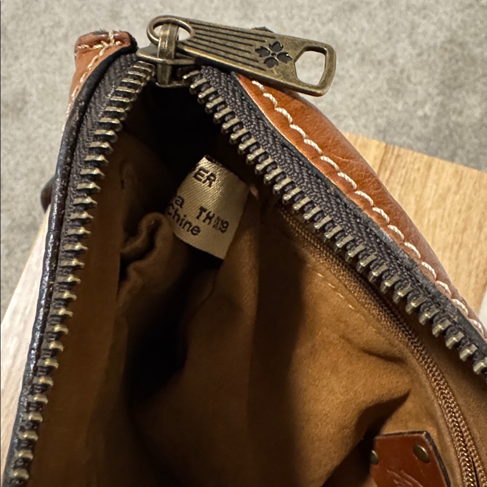 Patricia Nash Brown Tooled Leather Crossbody Bag - Picture 15 of 16
